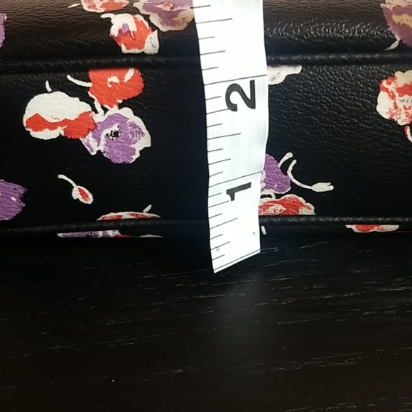 COACH floral handbag - Picture 8 of 8